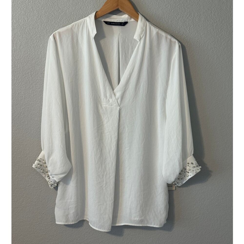 NWT Zara Basic V-Neck Bead and Pearl Cuffed White Blouse Womens size XS